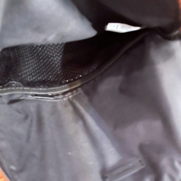 Lululemon - Picture 4 of 4